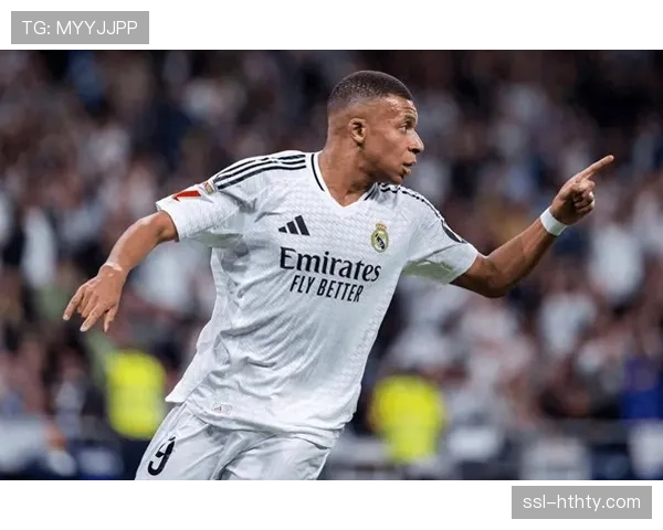 战报：巴黎圣日耳曼3-1逆转皇家社会，姆巴佩两射一传